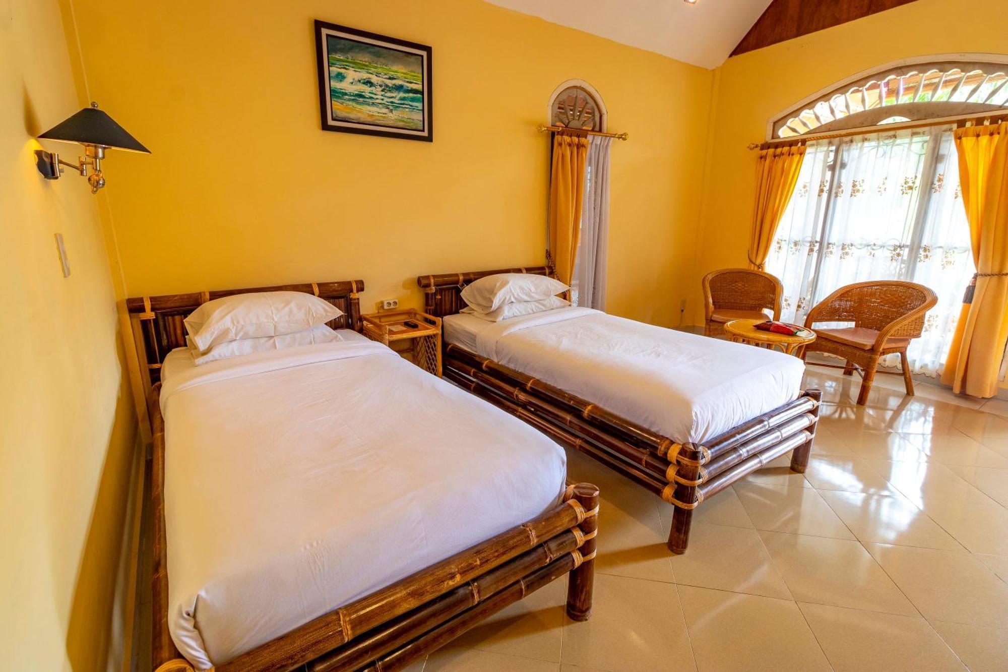 Tabo Cottages Tuktuk Siadong Exterior photo